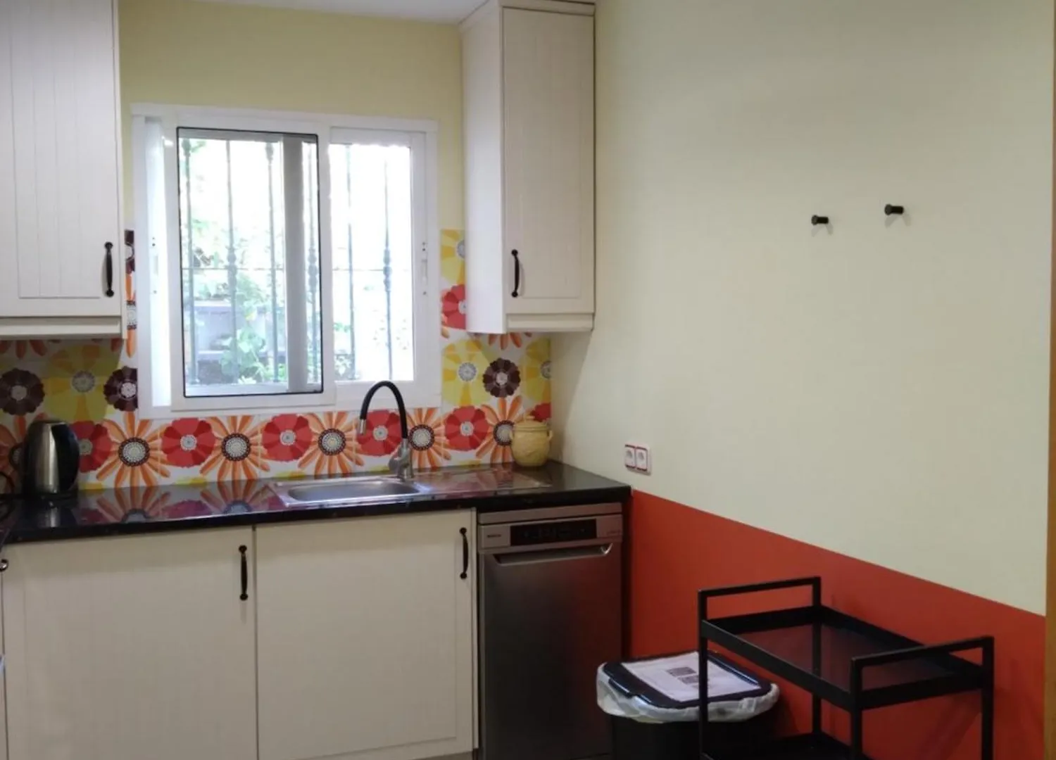 Дом отдыха Вилла The Lemon Grove House - Large Private Garden, Private Pool - Perfect For Families Торремолинос Испания